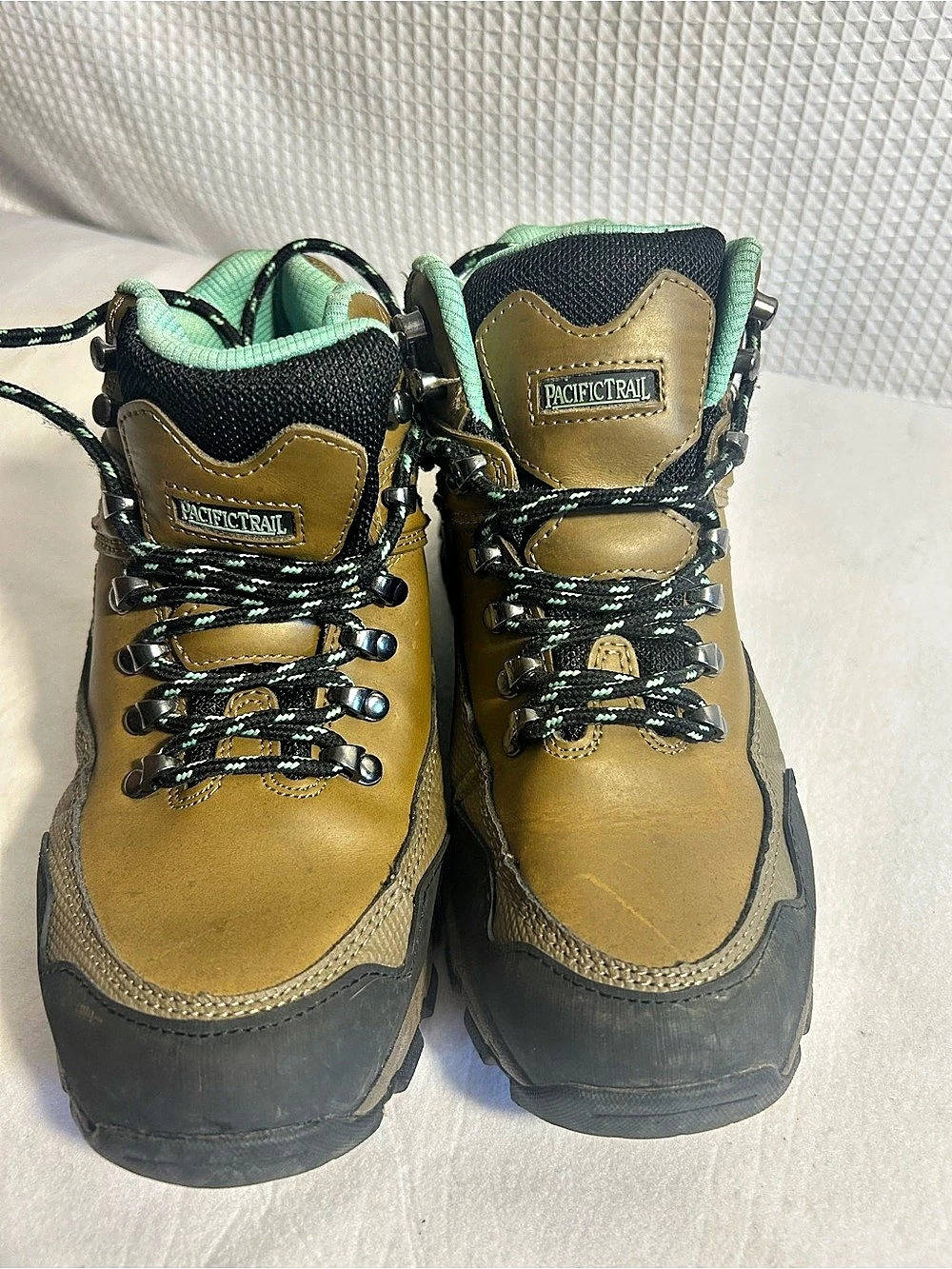 Pacific Trail Waterproof hiking boots Brown & Black US 6.5 women’s